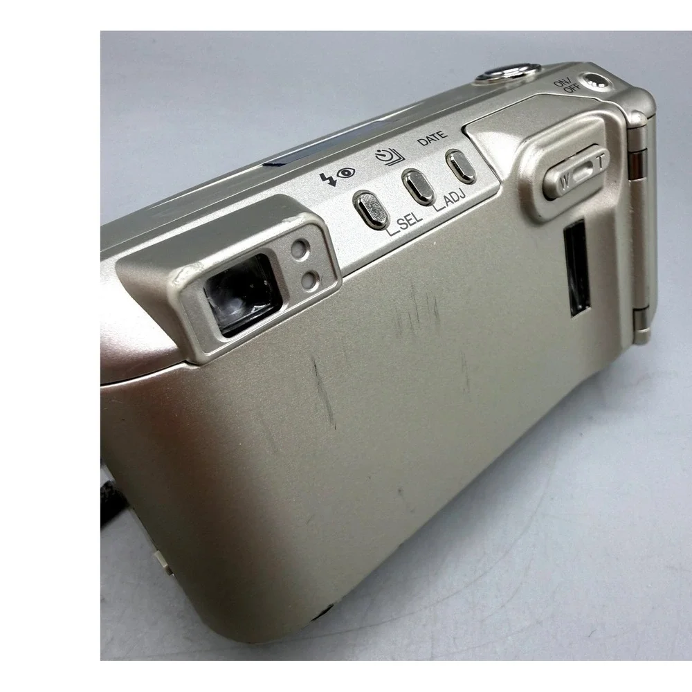 Minolta Freedom Zoom 150 Date 35mm Film Camera Silver 37.5-150mm Multi AF, Works